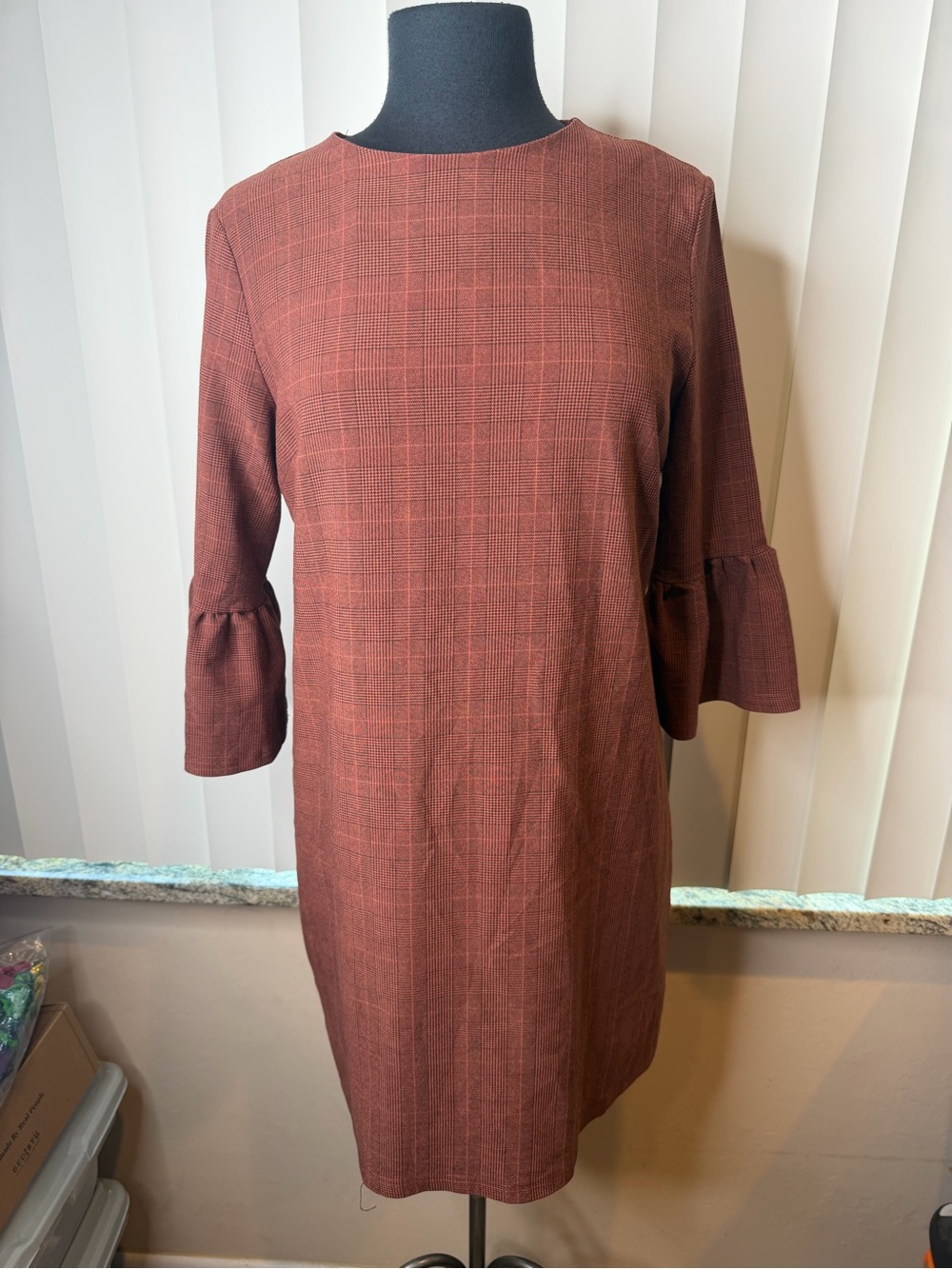 She & Sky Rust Plaid Shift Silhouette 3/4 Bell Sleeve Dress Size Medium